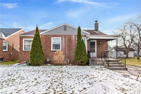 209 Line Ave, Ellwood City, PA 16117