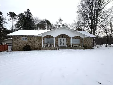 644 Summit Rd, Punxsutawney, PA 15767