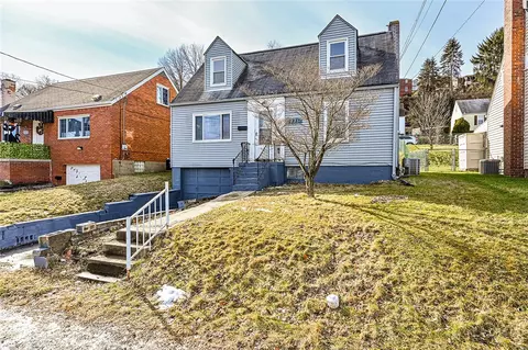 2112 Dalton, Mckeesport, PA 15132