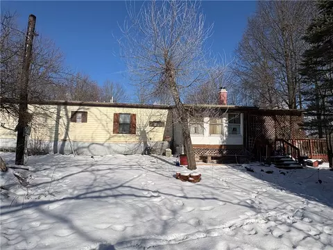 97 Orangeville, Greenville, PA 16125