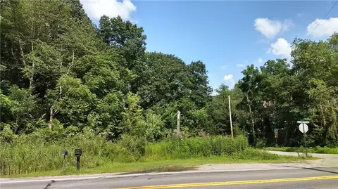 3445 Conway Wallrose Rd, Sewickley, PA 15143