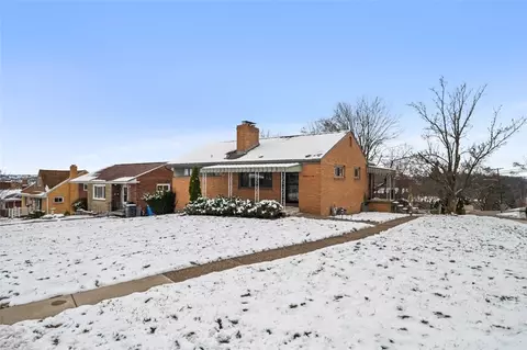 1902 Worcester, Pittsburgh, PA 15243