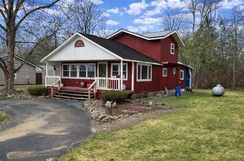 24689 Westview Dr, Union City, PA 16438
