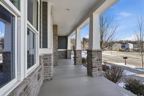 Exterior - 147 Seneca Pl, Mars, PA 16046 photo 2 of 7