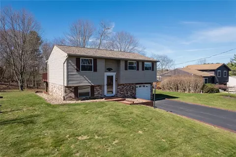 1538 Haine School Rd, Cranberry Township, PA 16066