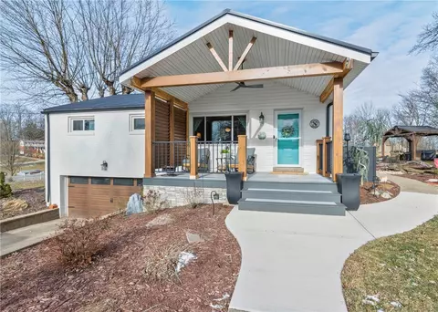 543 Taylor Dr, Canonsburg, PA 15317