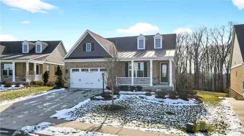 1087 Saddleclub Dr, Canonsburg, PA 15317