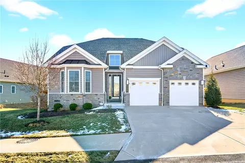 129 Liberty Blvd, Canonsburg, PA 15317