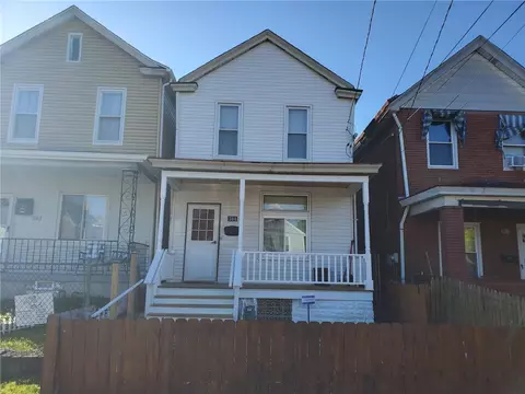 344 W 13th Ave, Homestead, PA 15120