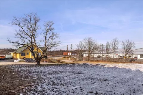 - Soltis, Irwin, PA 15642 photo 2