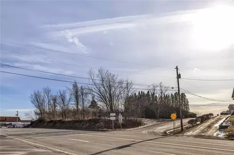 - Soltis, Irwin, PA 15642 photo 6