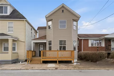 1022 2nd Ave, Coraopolis, PA 15108