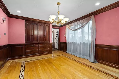 Dining - 462 Adele Dr, Irwin, PA 15642 photo 2 of 2