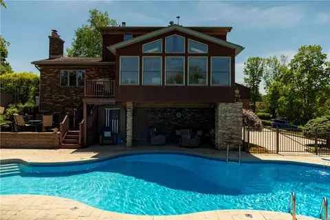 Exterior - 462 Adele Dr, Irwin, PA 15642 photo 8 of 21