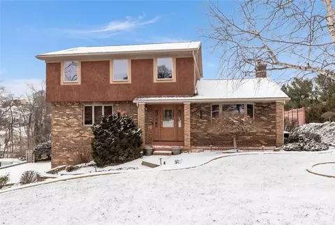 462 Adele Dr, Irwin, PA 15642