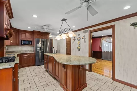 Kitchen - 462 Adele Dr, Irwin, PA 15642 photo 1 of 4