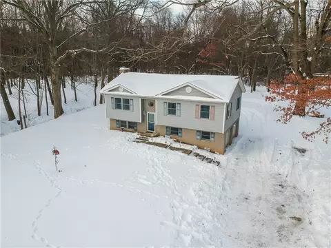 759 Wampum New Galilee Rd, New Galilee, PA 16141