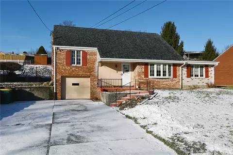 309 Holly Hill Dr, Pittsburgh, PA 15237