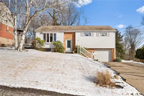 414 Cherrywood Dr, Pittsburgh, PA 15214