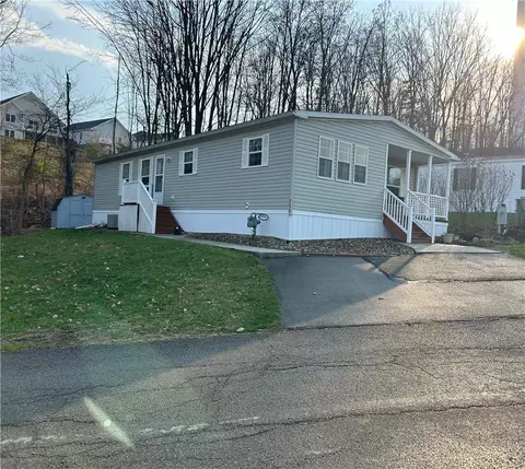 711 Slate Ave, Cranberry Township, PA 16066