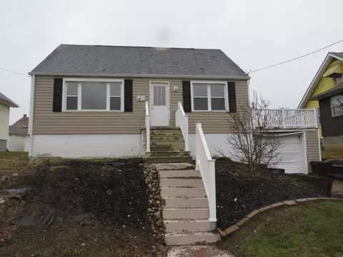 347 Clark St, Washington, PA 15301
