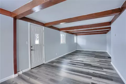 Living - 457 E Crestview Dr, Transfer, PA 16154 photo 1 of 3