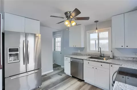 Kitchen - 457 E Crestview Dr, Transfer, PA 16154 photo 1 of 2
