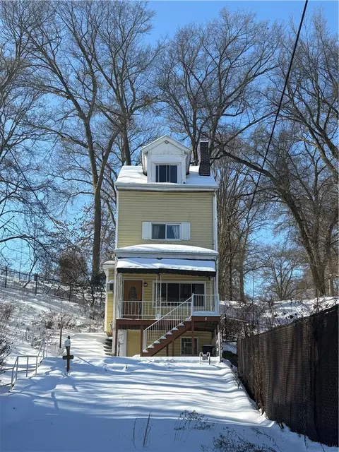 2133 Brighton Rd, Pittsburgh, PA 15212