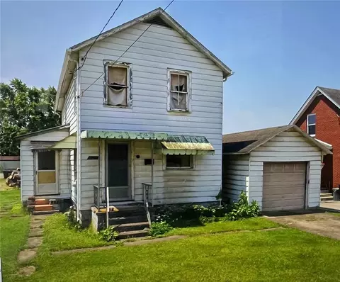 2231 Raymond Ave, Latrobe, PA 15650