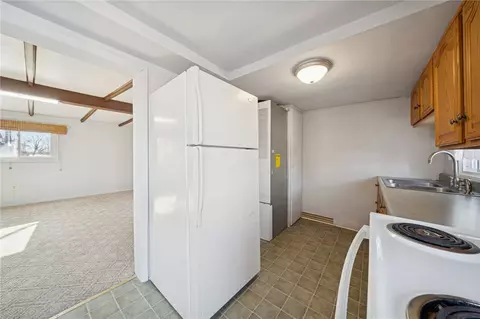 Kitchen - 1609 Old Brodhead Rd, Monaca, PA 15061 photo 1 of 6