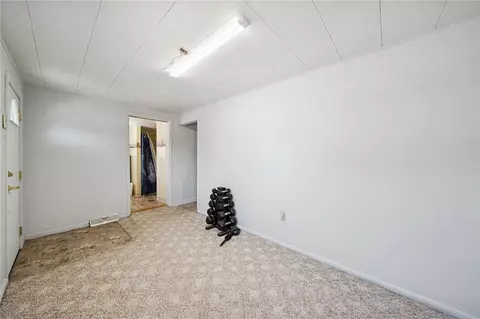 Entry Way - 1609 Old Brodhead Rd, Monaca, PA 15061 photo 1 of 1