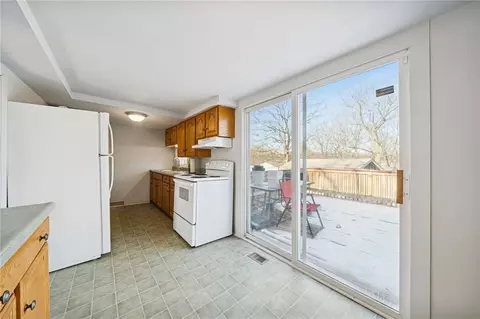 Kitchen - 1609 Old Brodhead Rd, Monaca, PA 15061 photo 6 of 6