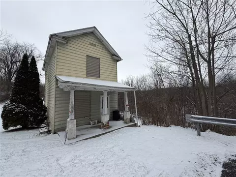 223 E Morehead Ave, New Castle, PA 16102