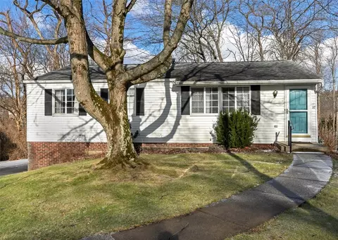 16 Lou Anne Ln, Delmont, PA 15626