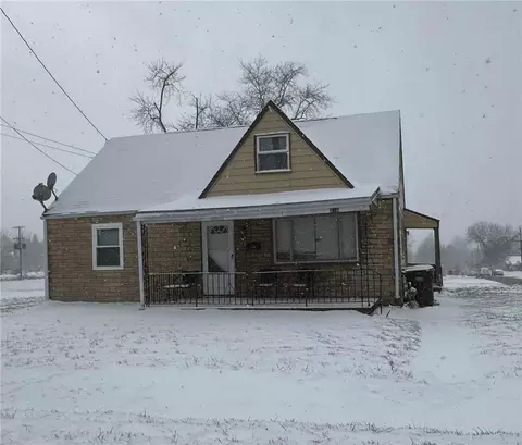 816 Indiana Ave, Farrell, PA 16121