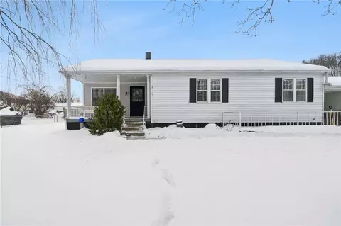 49 Pine St, Clarksville, PA 15322