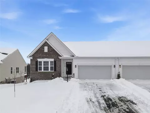 2730 Marra Dr, Gibsonia, PA 15044