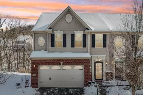8049 Hinsdale Ln, Mcdonald, PA 15057