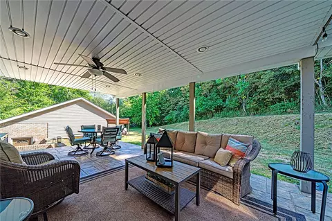 Exterior - 565 Leeper Rd, Georgetown, PA 15043 photo 6 of 12