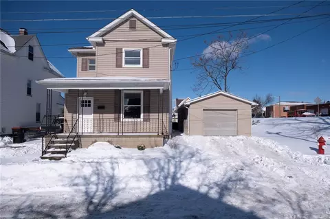 330 Spruce St, Latrobe, PA 15650