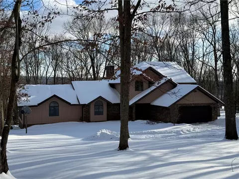 1509 Ray Rd, Penn Run, PA 15765