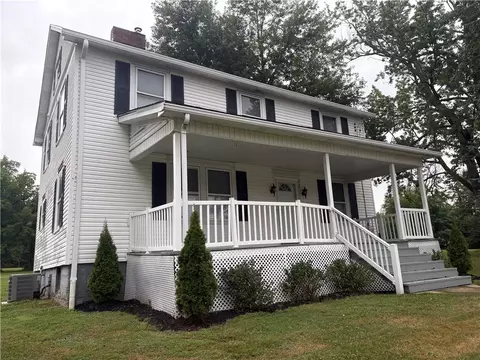 3821-3841 Evergreen Rd, New Bedford, PA 16140