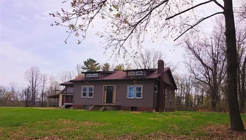 460 Beaver Run Rd, Apollo, PA 15613