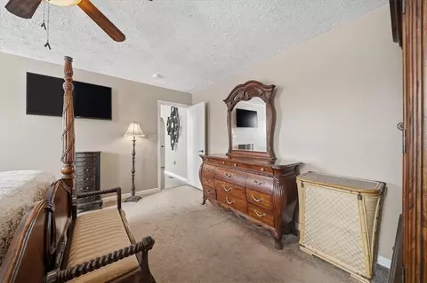 Bedroom - 140 Cedar Ridge Dr, Monaca, PA 15061 photo 2 of 3