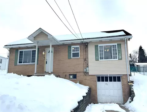 1951 The Rd, Washington, PA 15301
