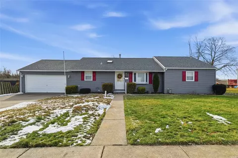 2586 Paige, New Kensington, PA 15068