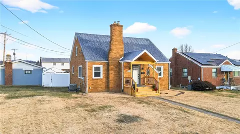 492 Madison Ave, Carnegie, PA 15106