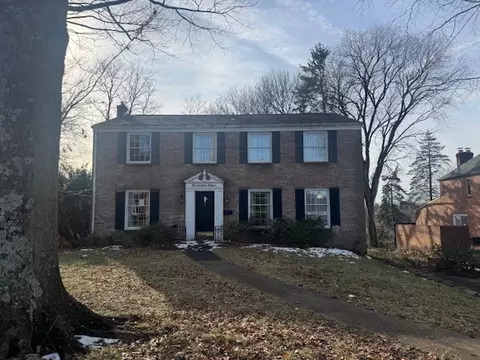 616 Edgewood Rd, Pittsburgh, PA 15221