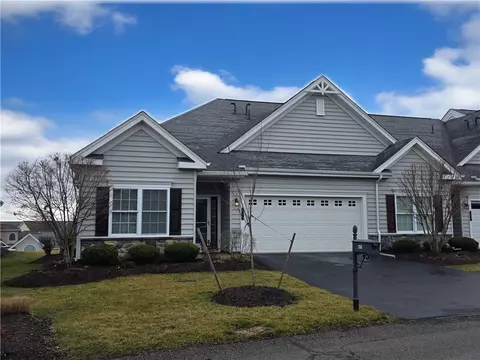 621 Old Glory Ln, Freedom, PA 15042