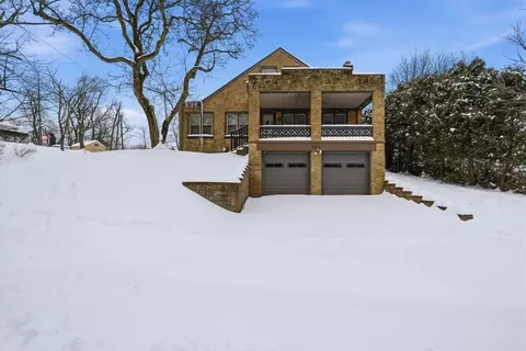 301 Bon Air Ave, Pittsburgh, PA 15210